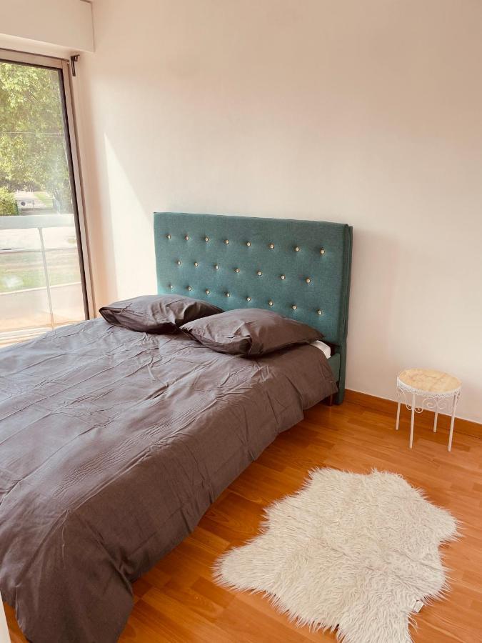 Appartement 2 Chambres Avec Parking Prive Gratuit Дижон Екстериор снимка